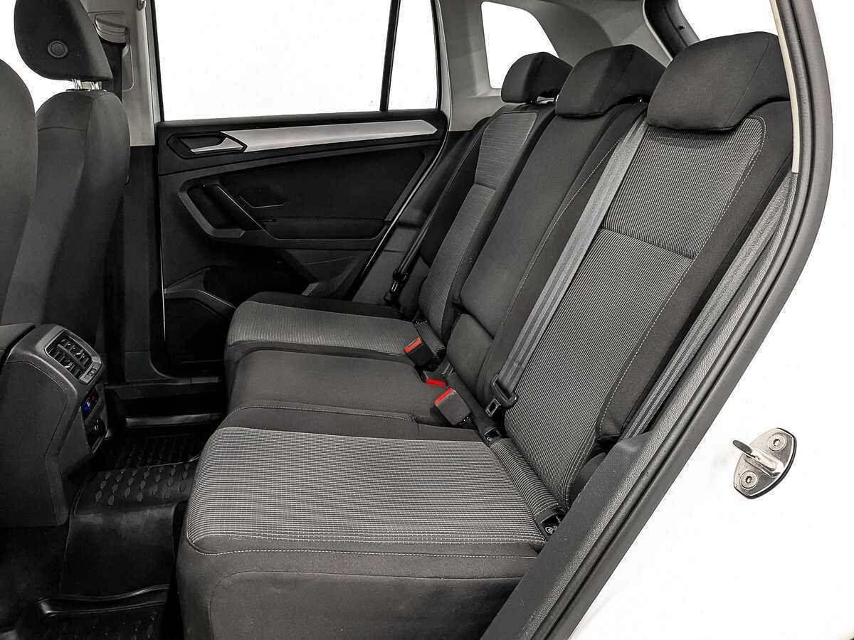 Volkswagen Tiguan с пробегом — 2021 год. Фото: #15