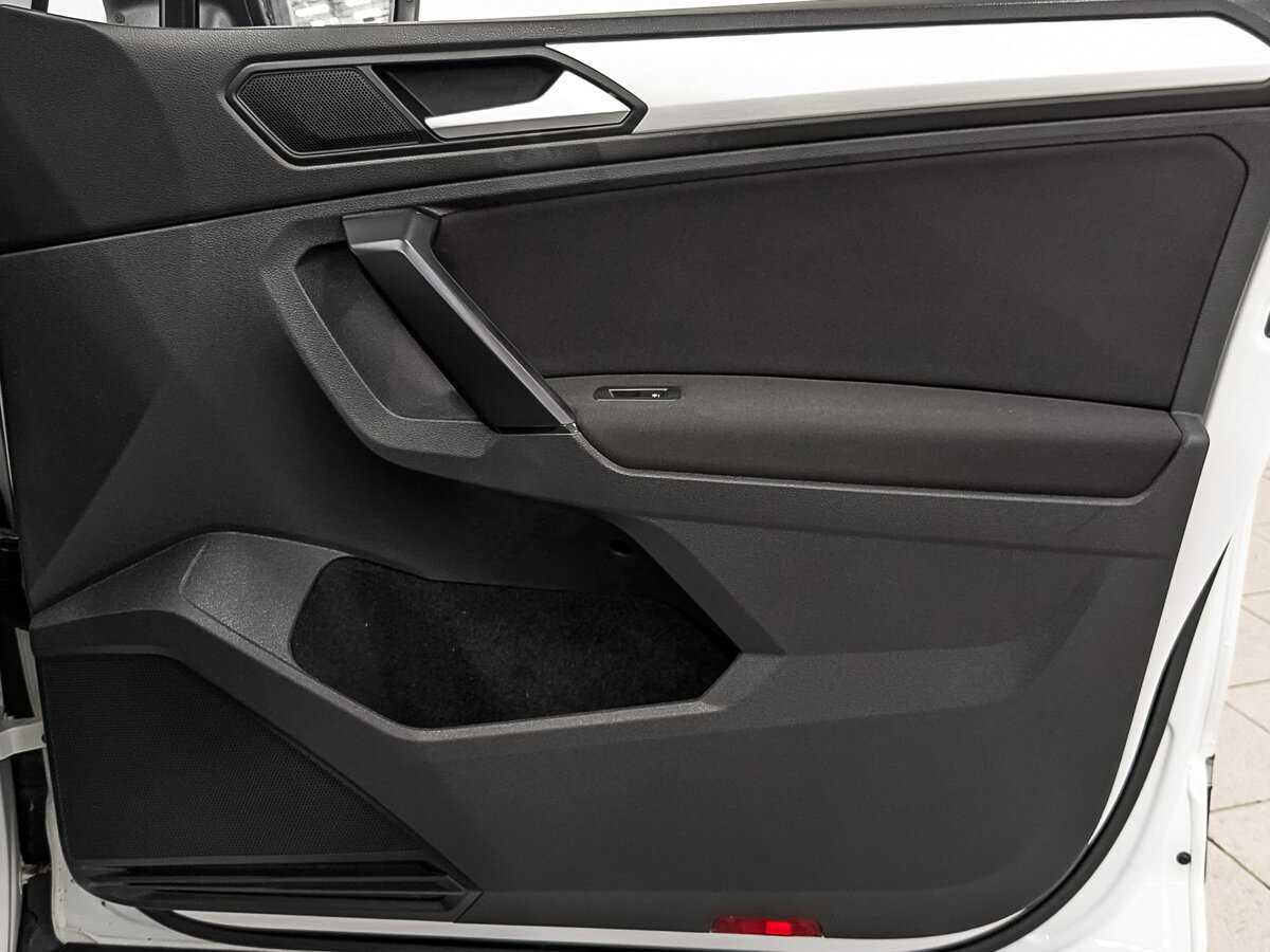 Volkswagen Tiguan с пробегом — 2021 год. Фото: #22