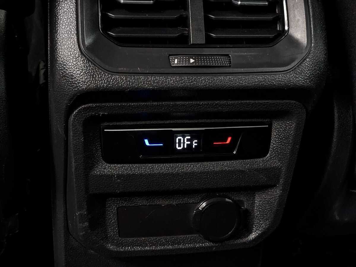 Volkswagen Tiguan с пробегом — 2021 год. Фото: #24