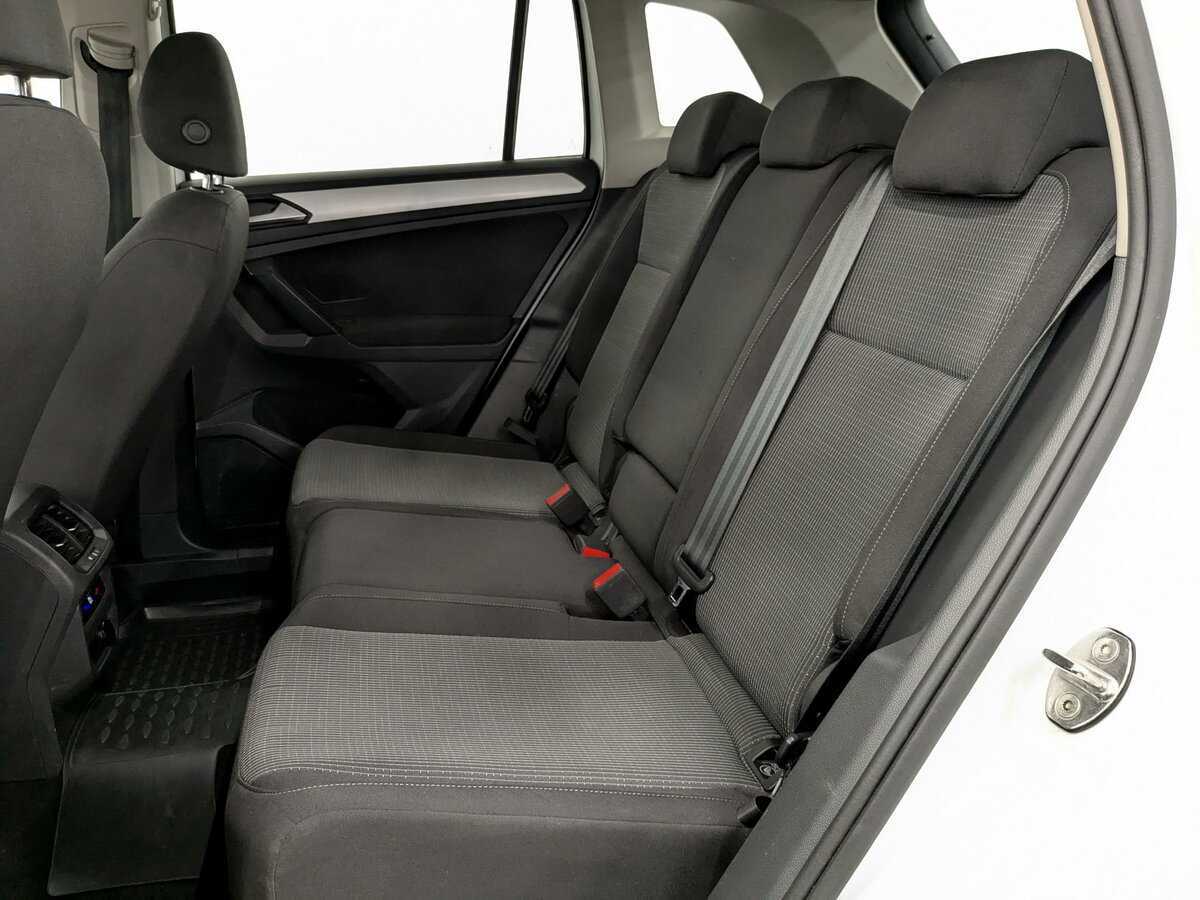 Volkswagen Tiguan с пробегом — 2021 год. Фото: #11