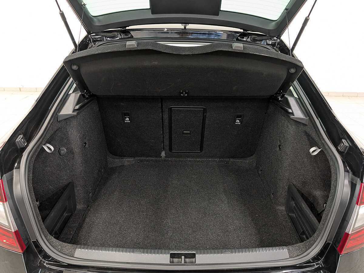 Skoda Octavia с пробегом — 2019 год. Фото: #9
