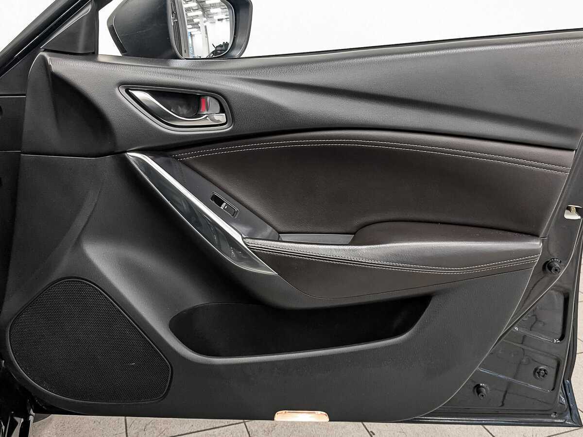 Mazda 6 с пробегом — 2018 год. Фото: #22