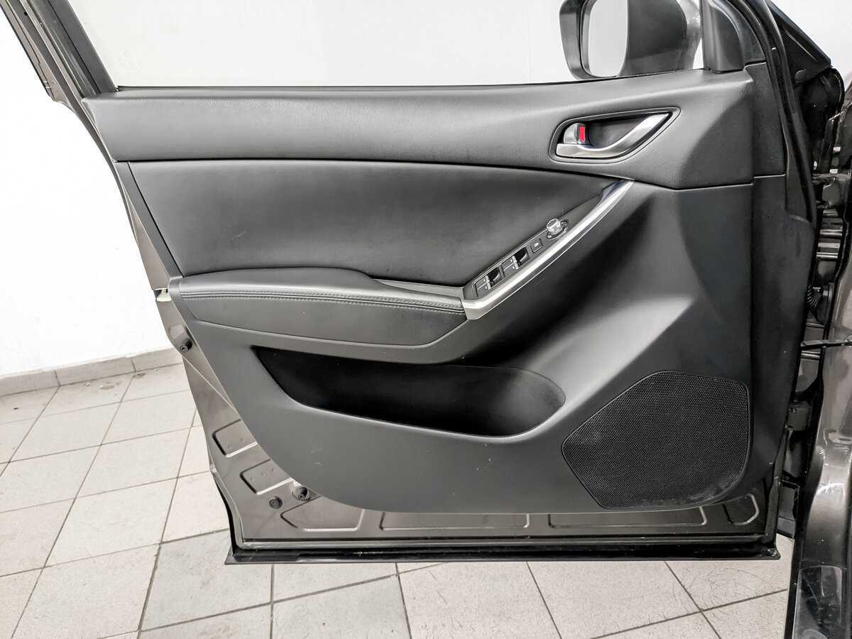 Mazda CX-5 с пробегом — 2015 год. Фото: #18