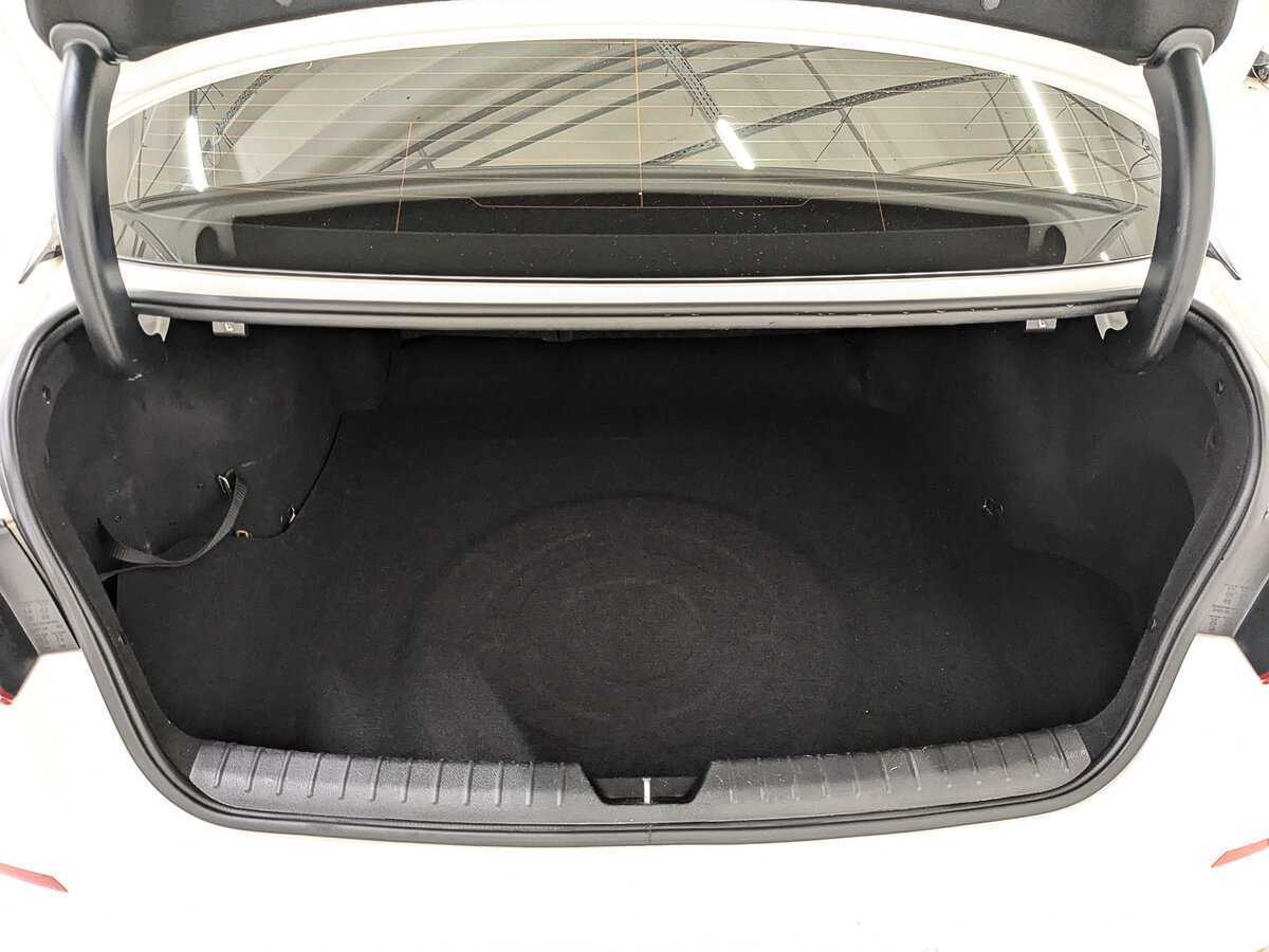 Kia Optima с пробегом — 2020 год. Фото: #9