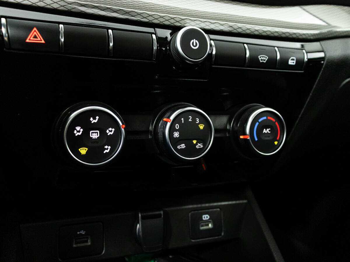 Lada (ВАЗ) Vesta с пробегом — 2023 год. Фото: #16