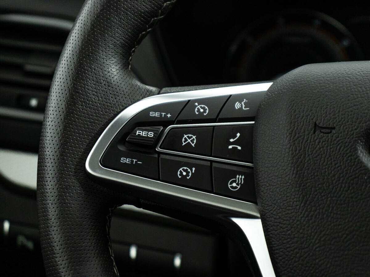 Lada (ВАЗ) Vesta с пробегом — 2023 год. Фото: #19