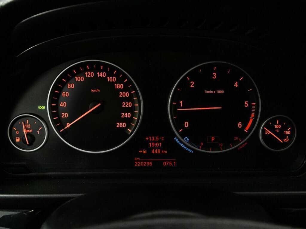 BMW 5 серии с пробегом — 2013 год. Фото: #10