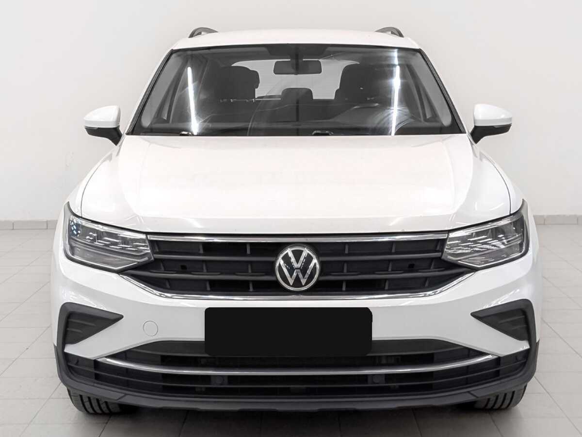 Volkswagen Tiguan с пробегом — 2021 год. Фото: #1