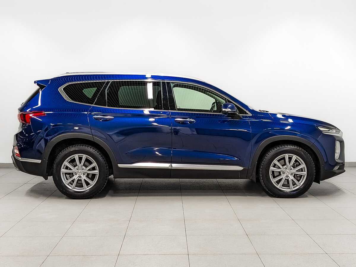 Hyundai Santa Fe с пробегом — 2018 год. Фото: #3