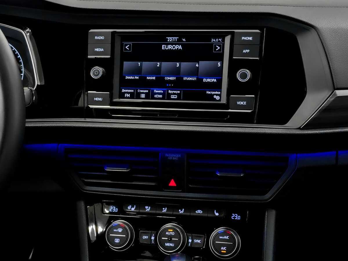 Volkswagen Jetta с пробегом — 2020 год. Фото: #14