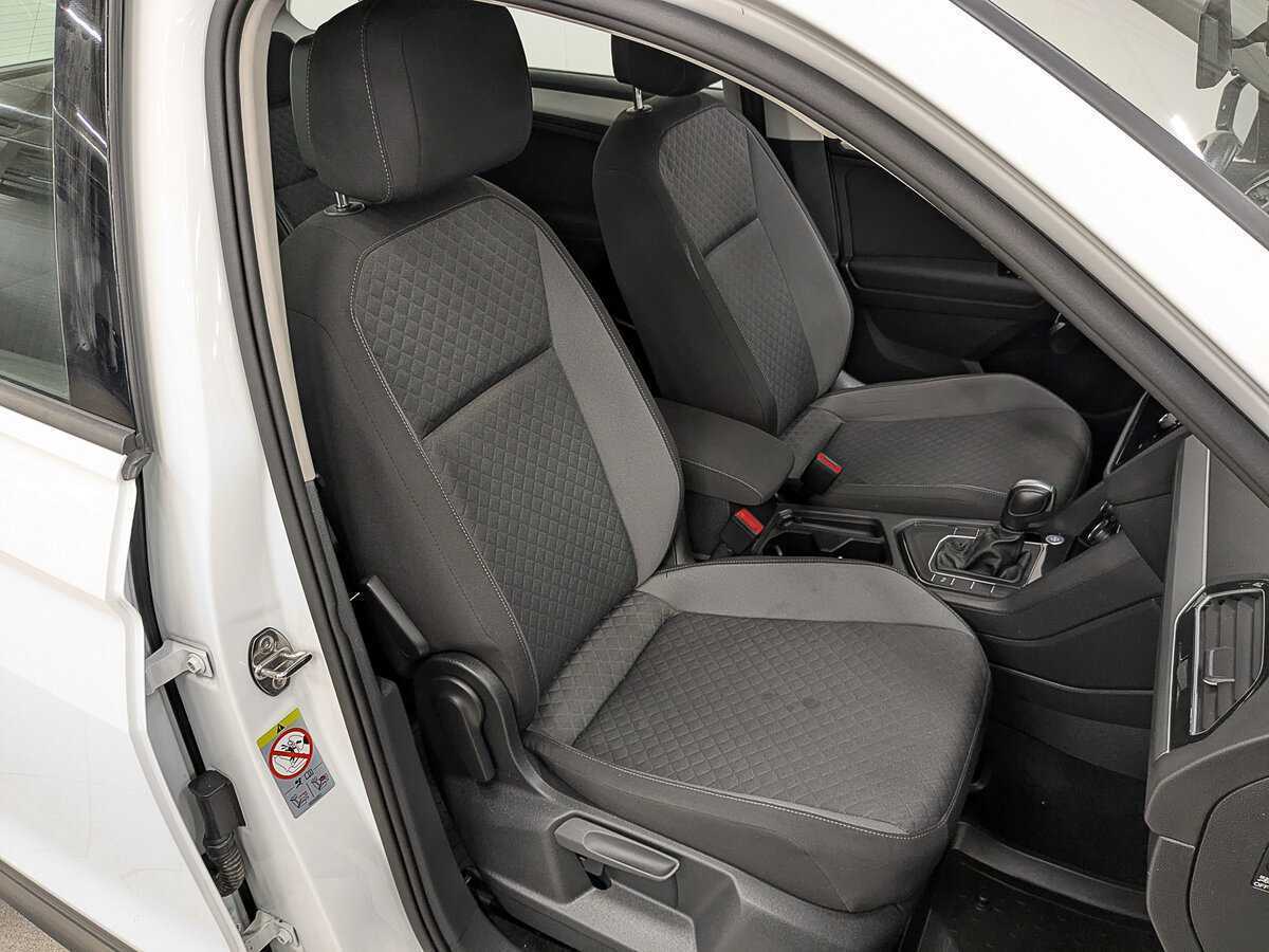 Volkswagen Tiguan с пробегом — 2020 год. Фото: #23