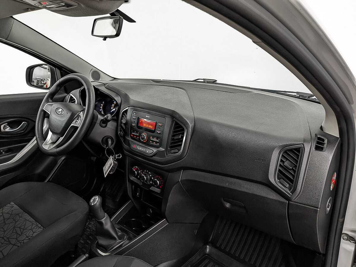 Lada (ВАЗ) XRAY с пробегом — 2019 год. Фото: #12