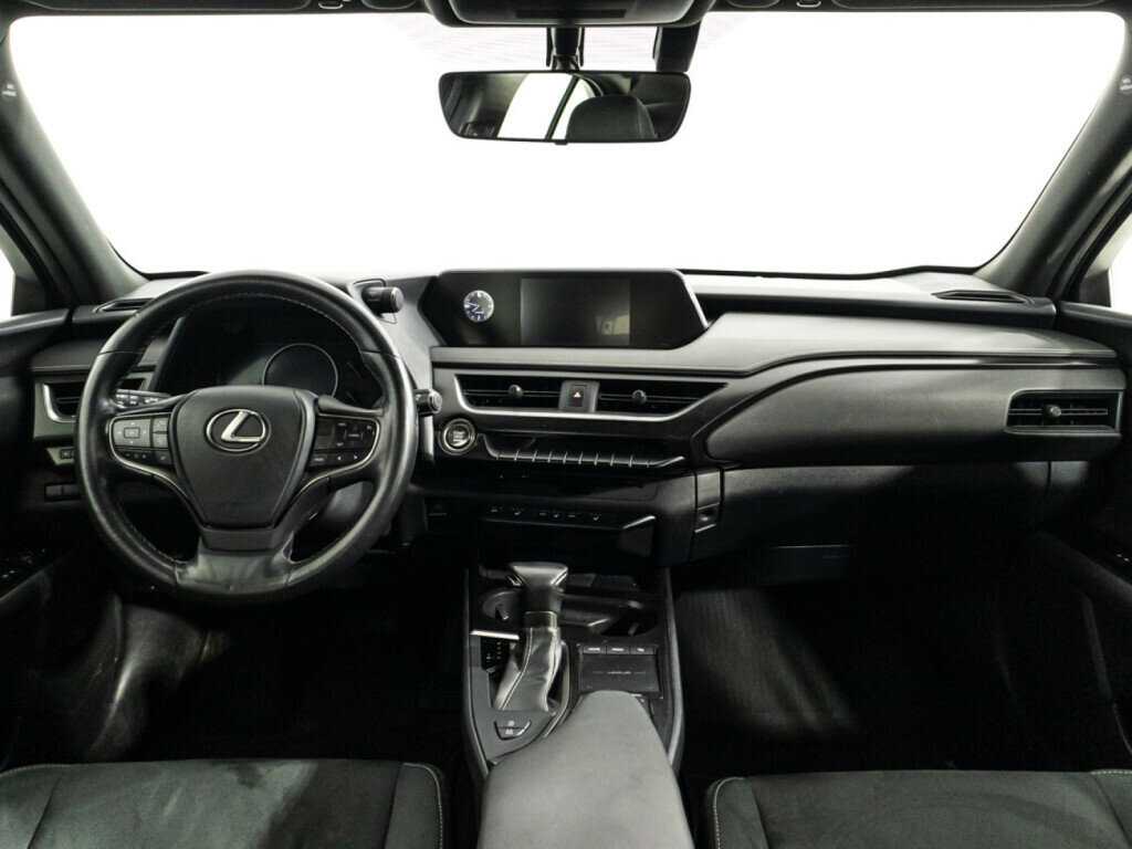 Lexus UX с пробегом — 2019 год. Фото: #12