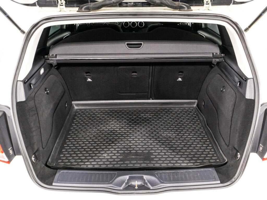 Mercedes-Benz B-Класс с пробегом — 2015 год. Фото: #14