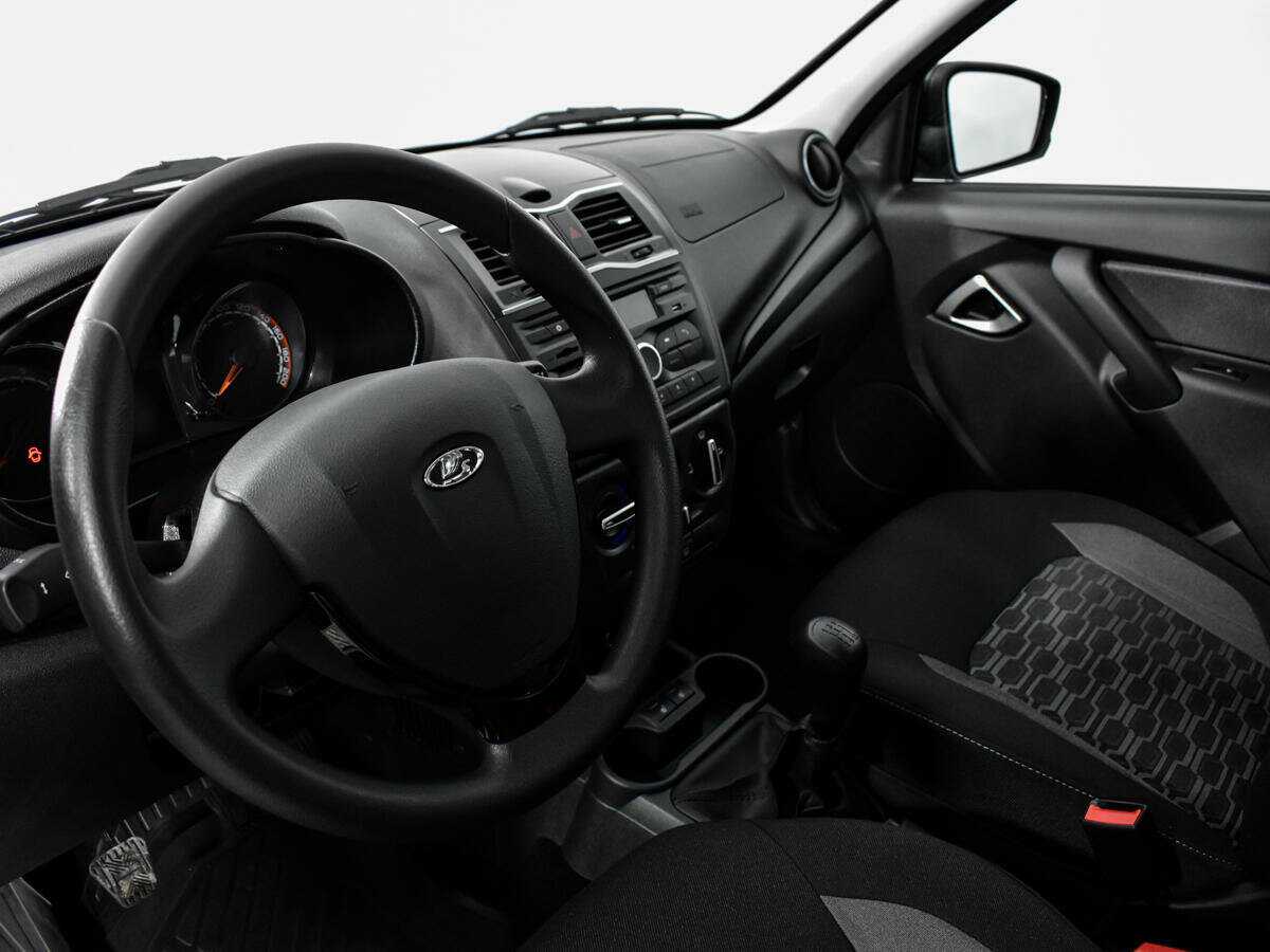 Lada (ВАЗ) Granta с пробегом — 2023 год. Фото: #7