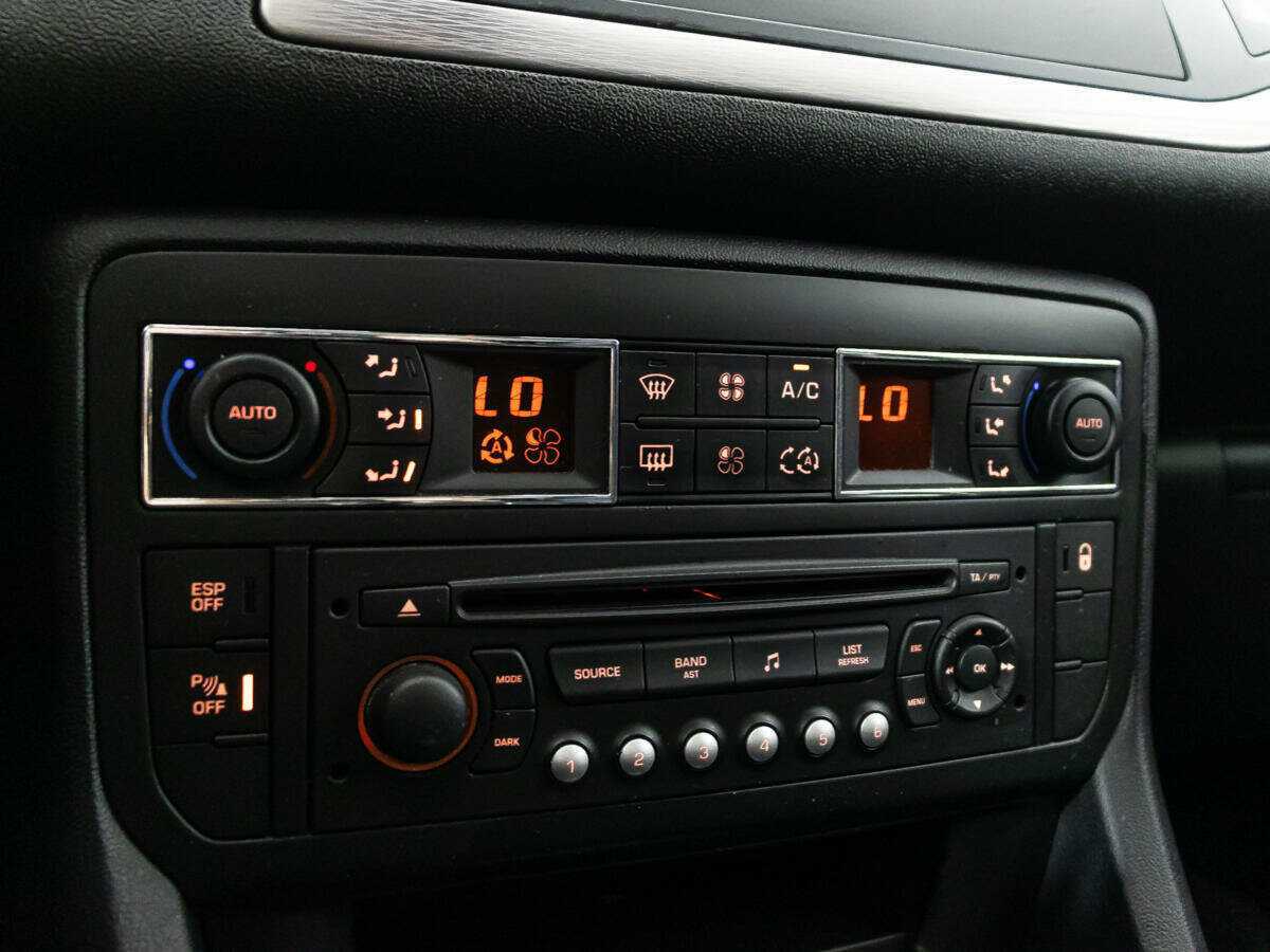 Citroen C5 с пробегом — 2012 год. Фото: #16