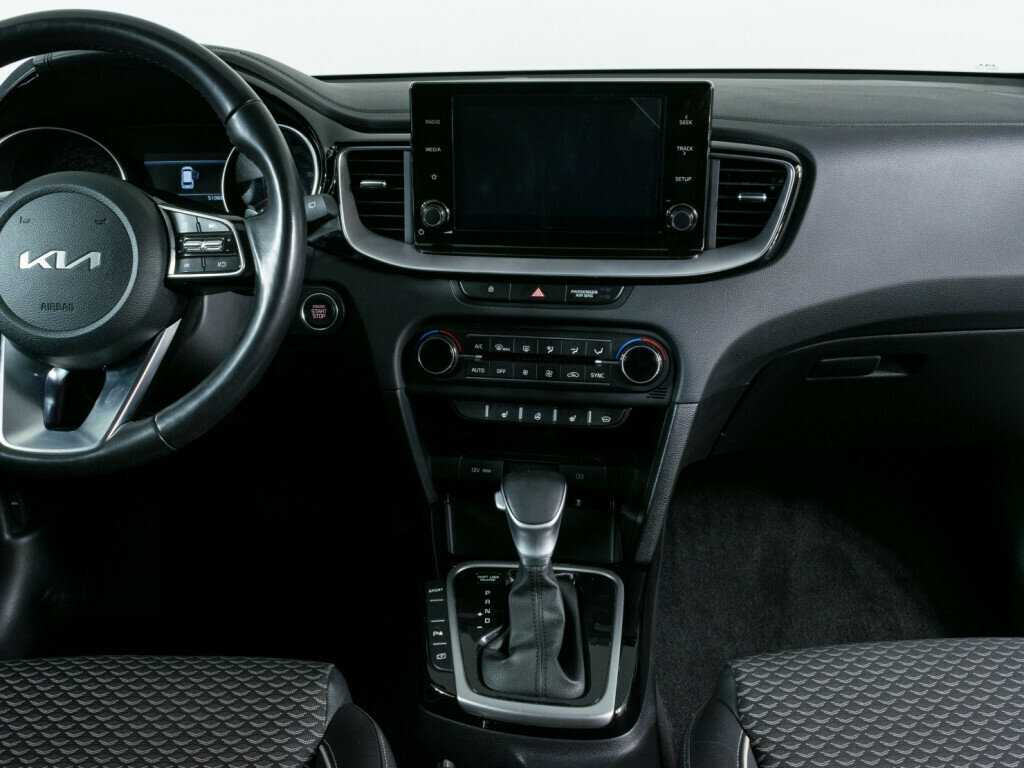 Kia Ceed с пробегом — 2022 год. Фото: #8