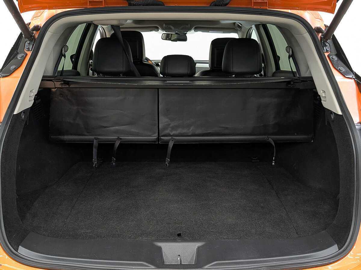 Nissan Murano с пробегом — 2016 год. Фото: #9