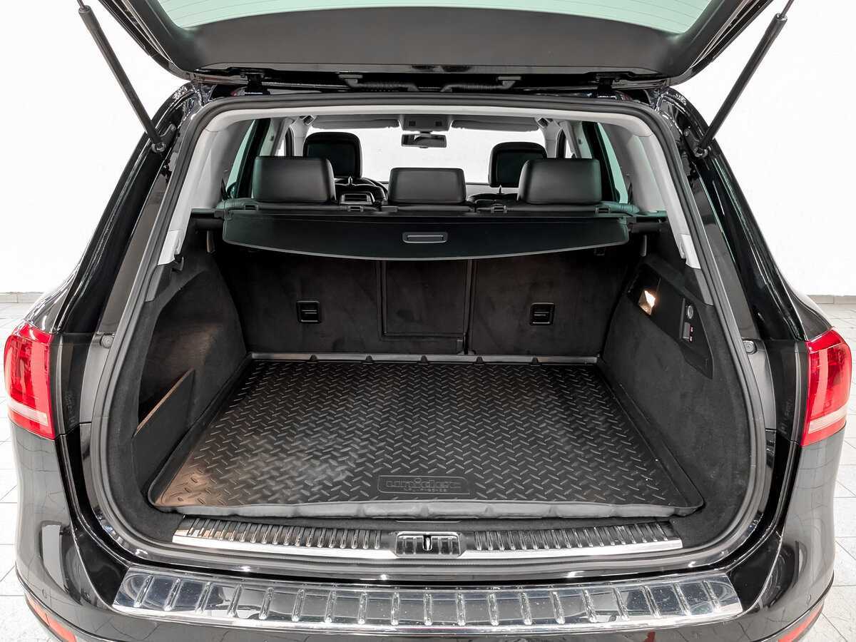 Volkswagen Touareg с пробегом — 2013 год. Фото: #9