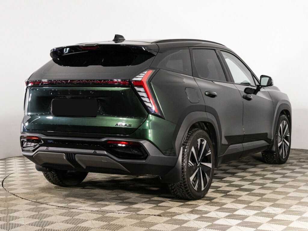 Geely Atlas с пробегом — 2023 год. Фото: #4