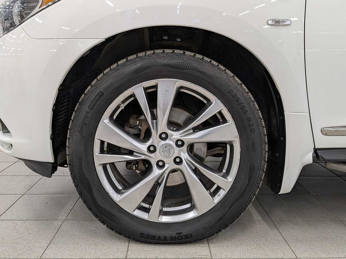 Infiniti QX60 с пробегом — 2014 год. Фото: #11