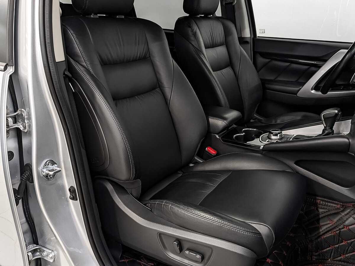 Mitsubishi Pajero Sport с пробегом — 2020 год. Фото: #23