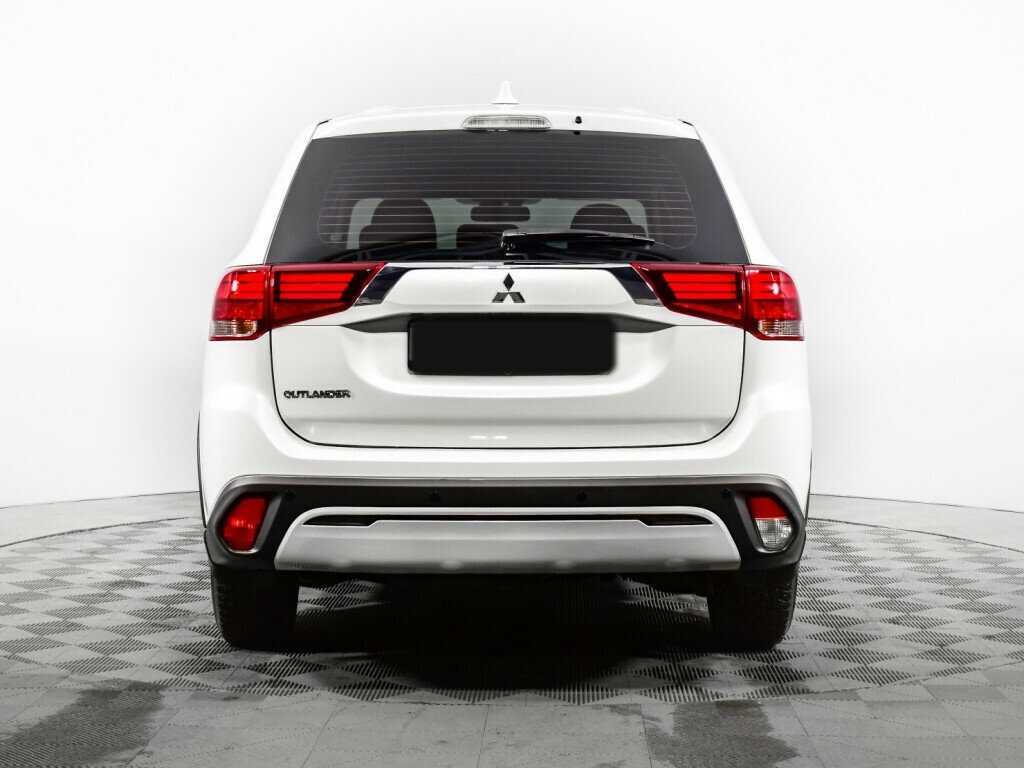 Mitsubishi Outlander с пробегом — 2020 год. Фото: #5
