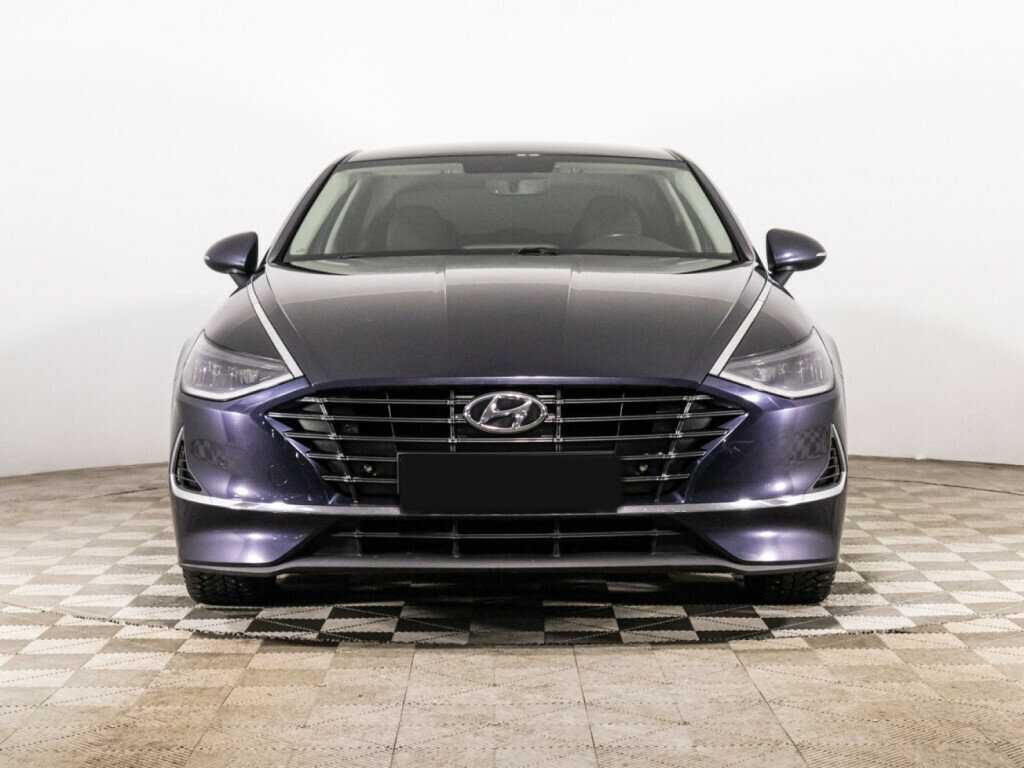 Hyundai Sonata с пробегом — 2020 год. Фото: #1
