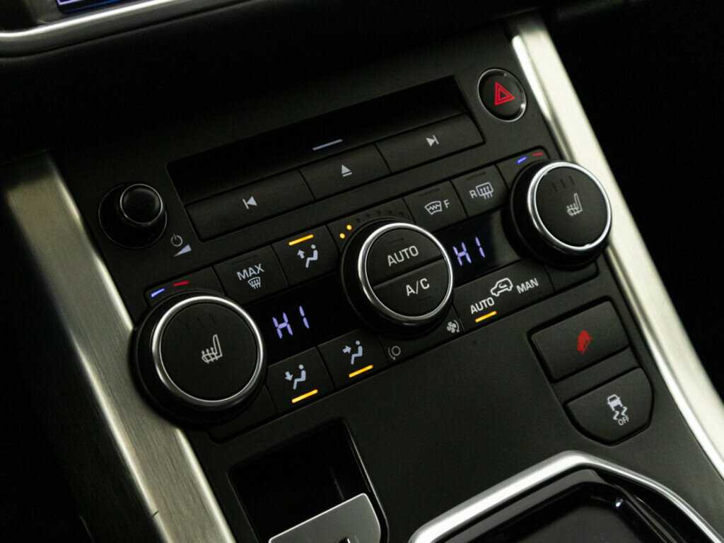 Land Rover Range Rover Evoque с пробегом — 2013 год. Фото: #16