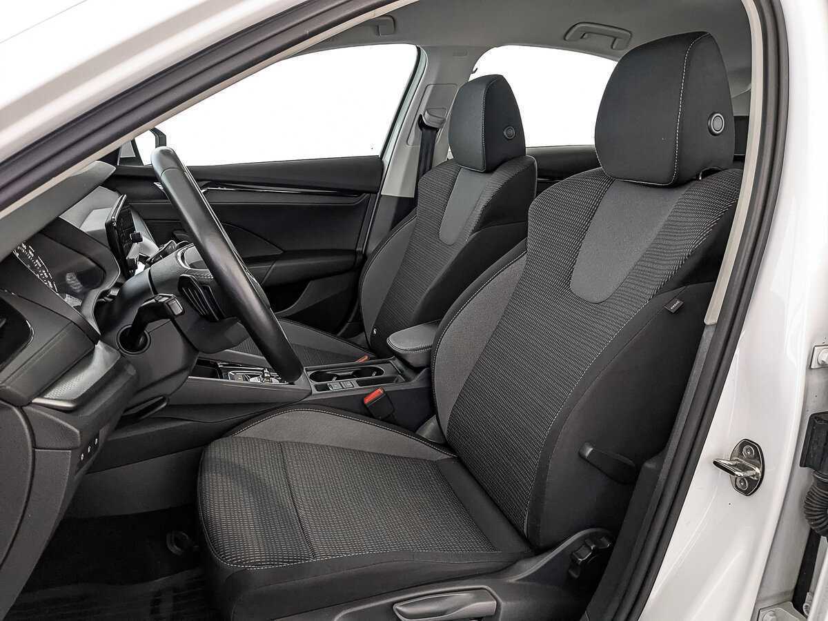 Skoda Octavia с пробегом — 2021 год. Фото: #19