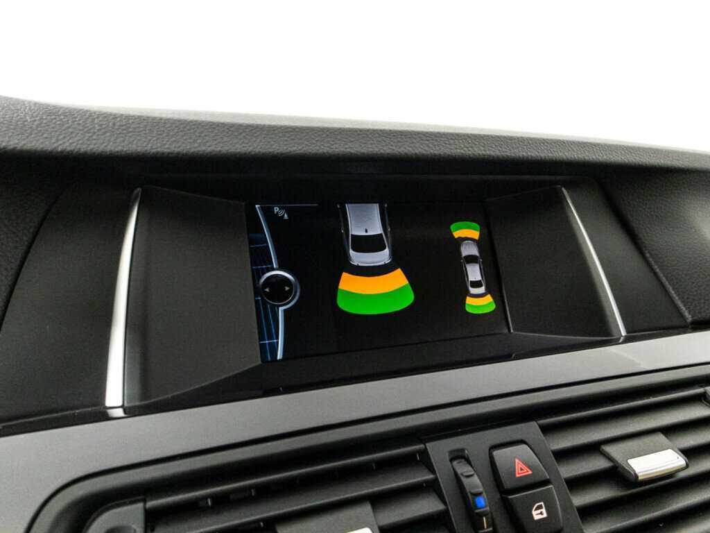 BMW 5 серии с пробегом — 2014 год. Фото: #15