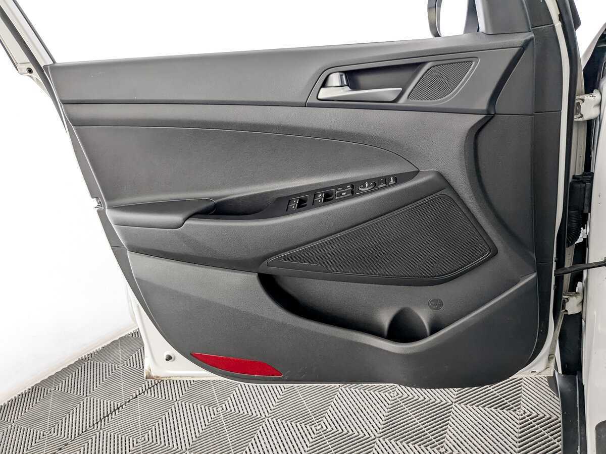 Hyundai Tucson с пробегом — 2017 год. Фото: #18