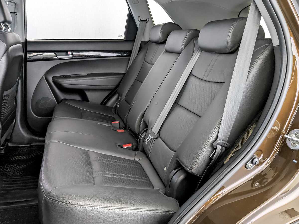 Kia Sorento с пробегом — 2018 год. Фото: #11