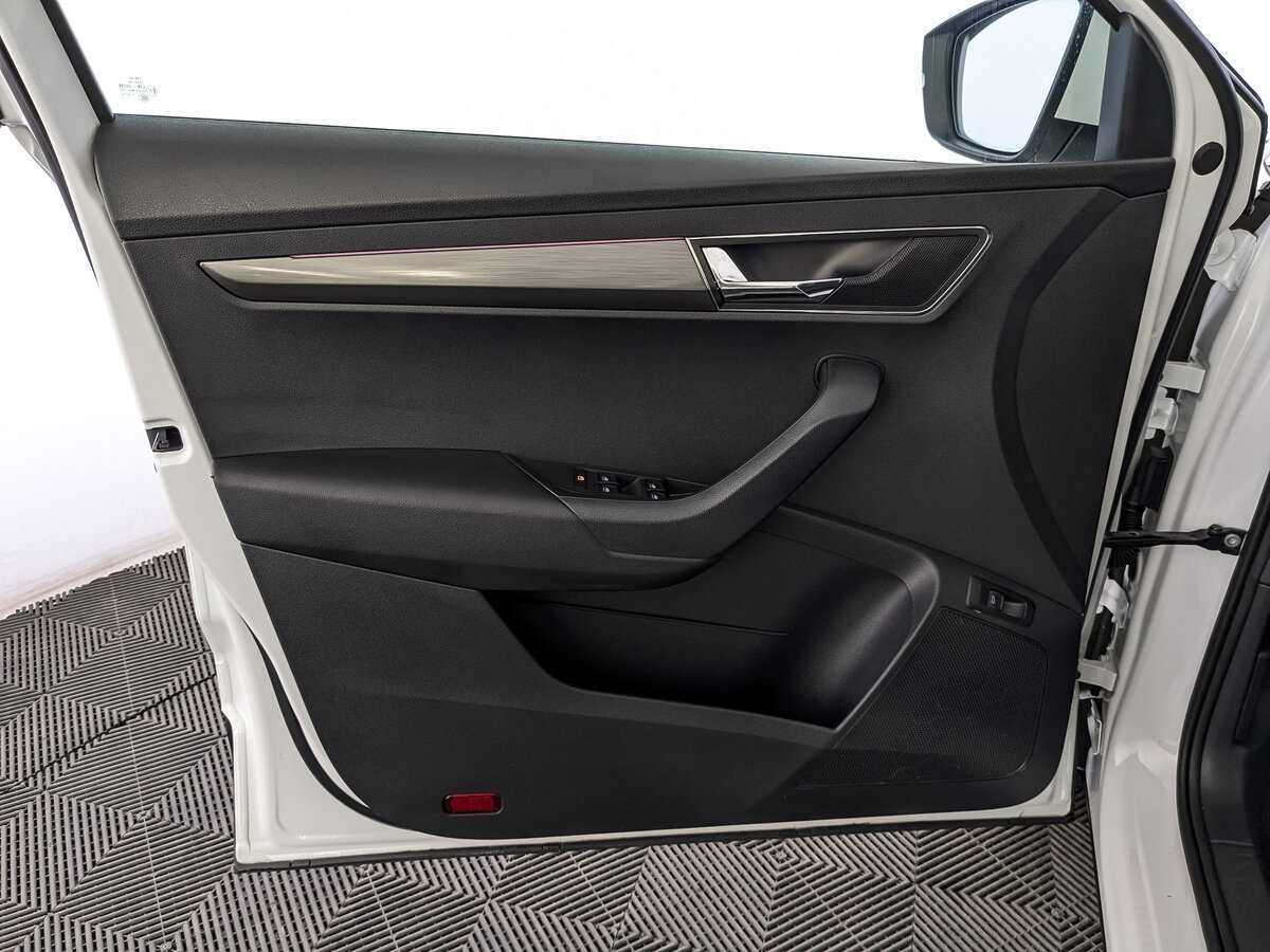 Skoda Karoq с пробегом — 2020 год. Фото: #16