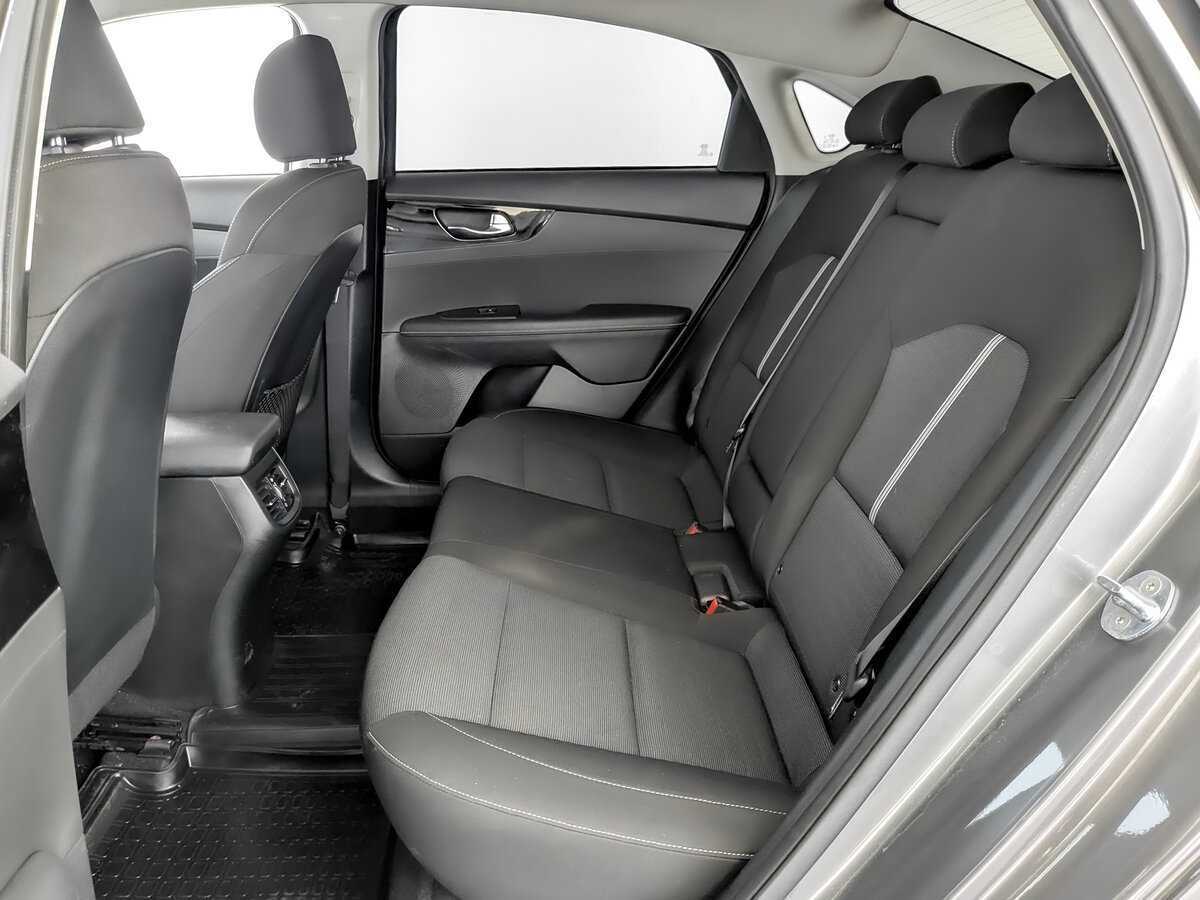 Kia Cerato с пробегом — 2021 год. Фото: #11