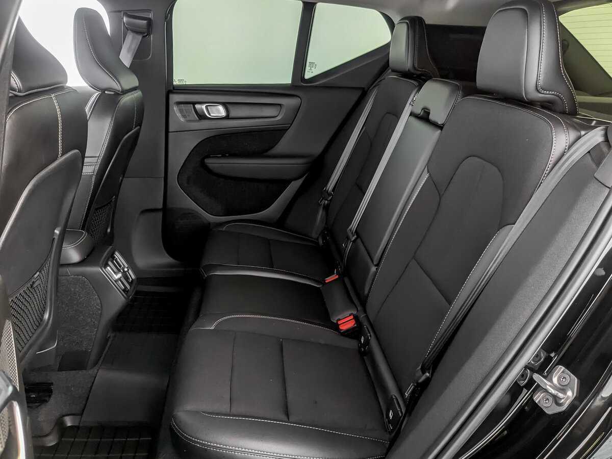 Volvo XC40 с пробегом — 2019 год. Фото: #12