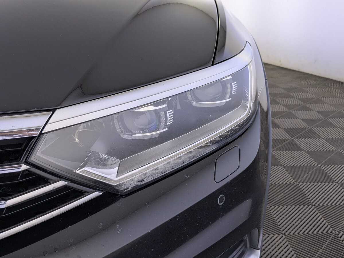 Volkswagen Passat с пробегом — 2018 год. Фото: #16