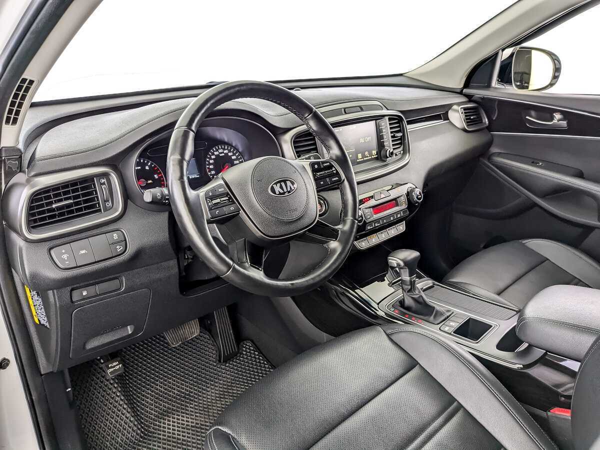 Kia Sorento с пробегом — 2019 год. Фото: #15