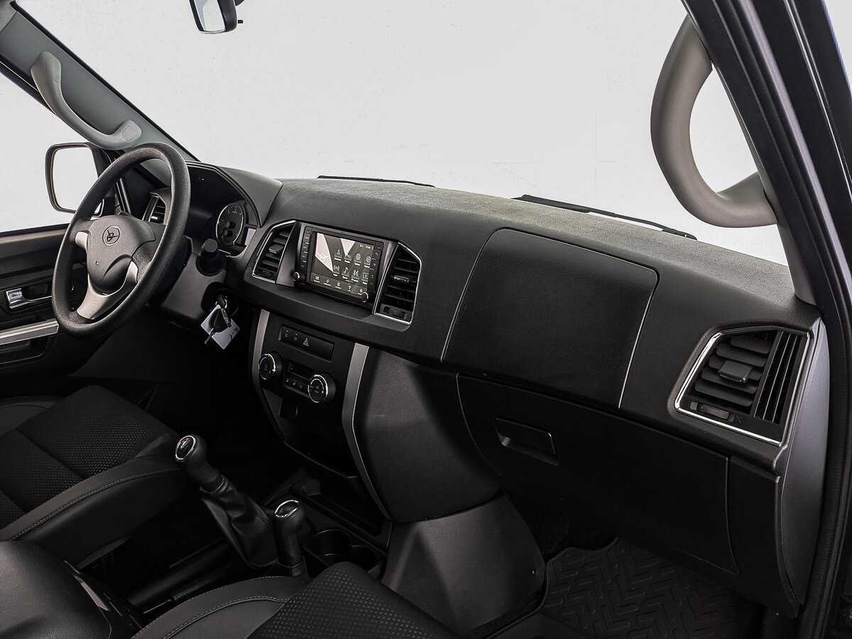 УАЗ Patriot с пробегом — 2024 год. Фото: #12