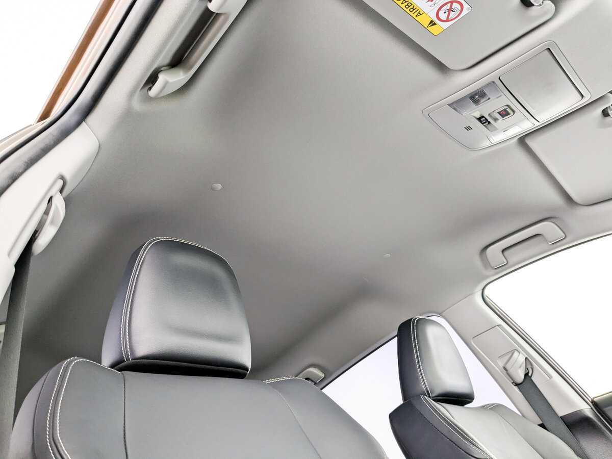 Toyota RAV4 с пробегом — 2017 год. Фото: #22