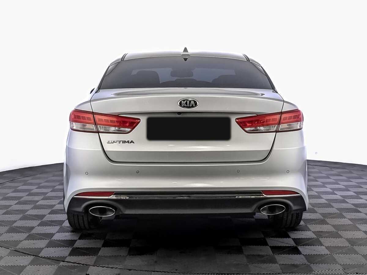 Kia Optima с пробегом — 2018 год. Фото: #5