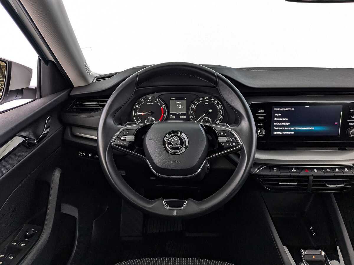 Skoda Octavia с пробегом — 2021 год. Фото: #20