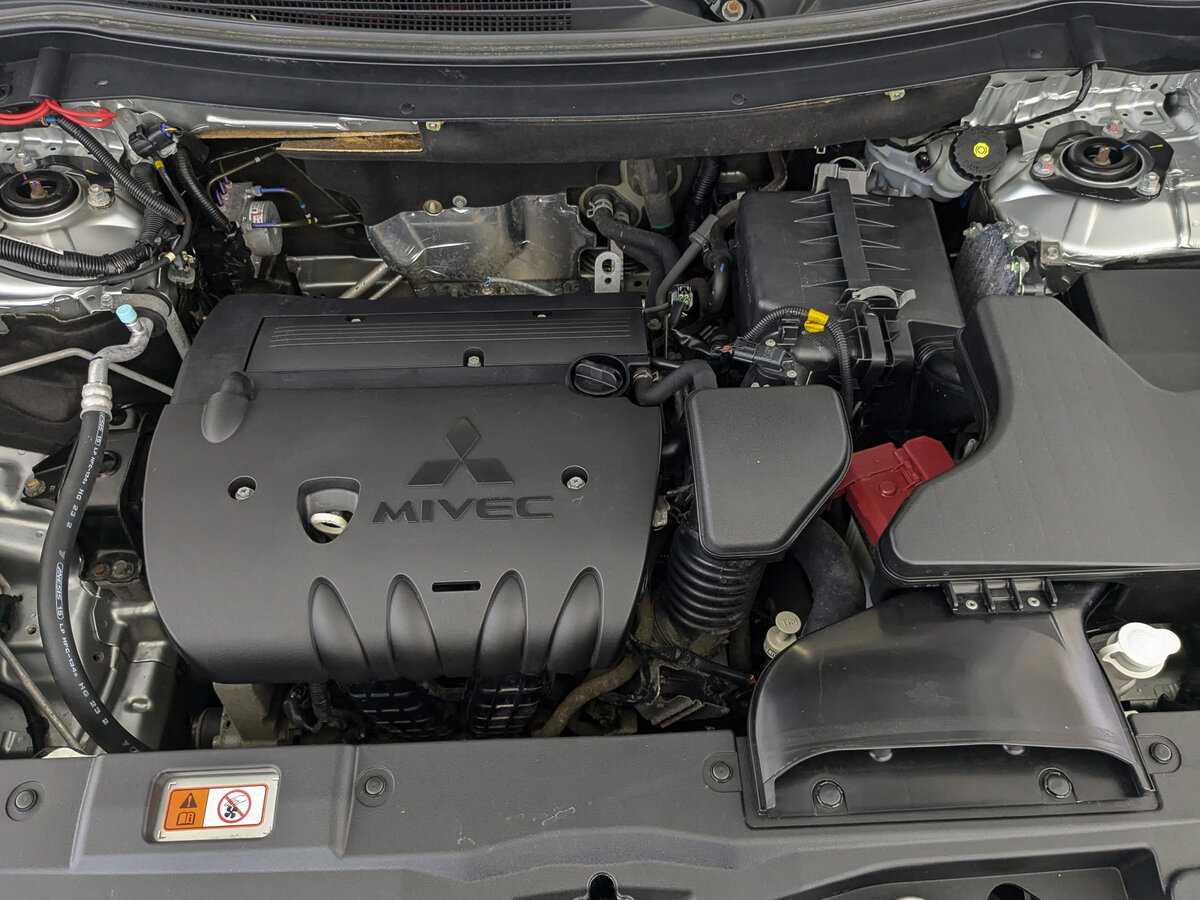 Mitsubishi Outlander с пробегом — 2019 год. Фото: #8