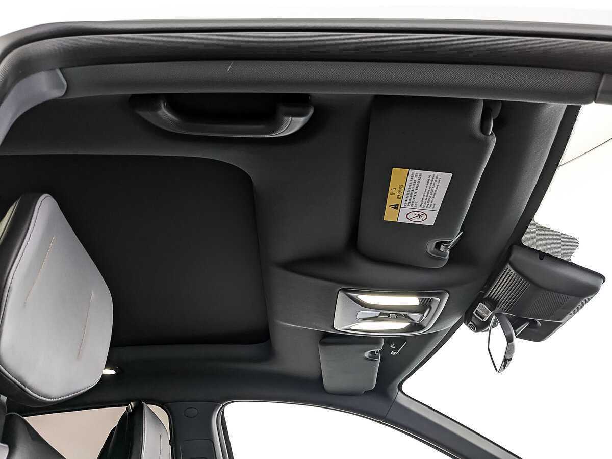 Changan UNI-V с пробегом — 2023 год. Фото: #21