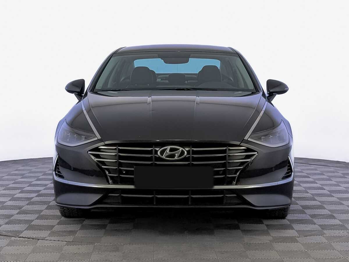 Hyundai Sonata с пробегом — 2021 год. Фото: #1