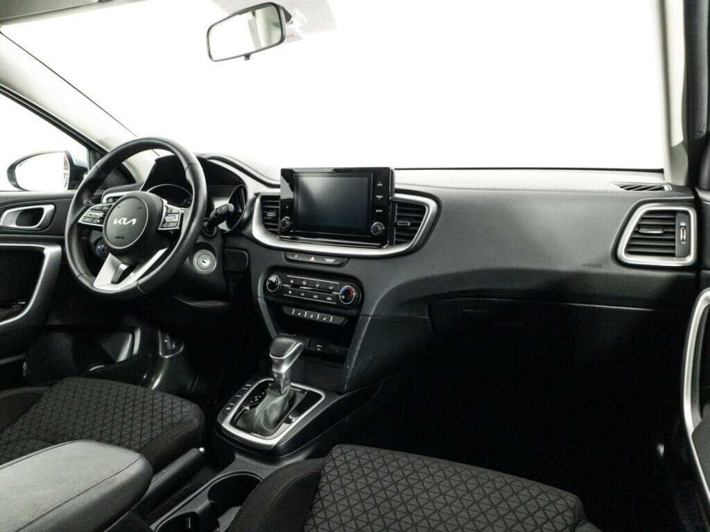 Kia Ceed с пробегом — 2022 год. Фото: #8