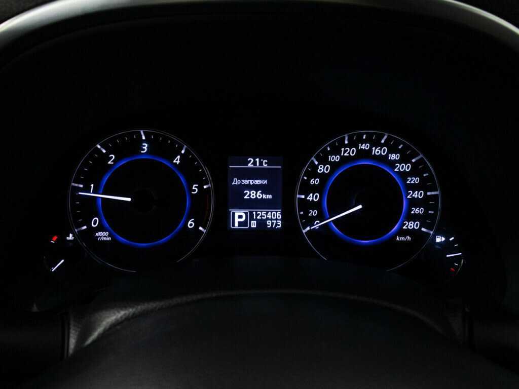 Infiniti FX с пробегом — 2013 год. Фото: #11