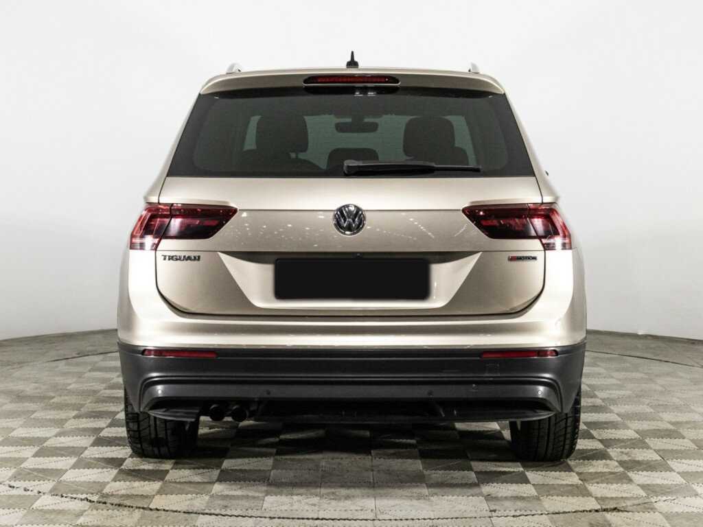 Volkswagen Tiguan с пробегом — 2018 год. Фото: #5