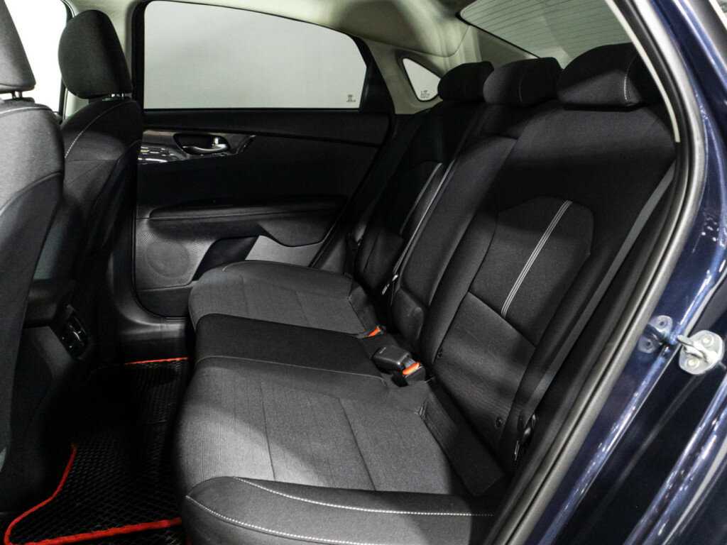 Kia Cerato с пробегом — 2021 год. Фото: #9