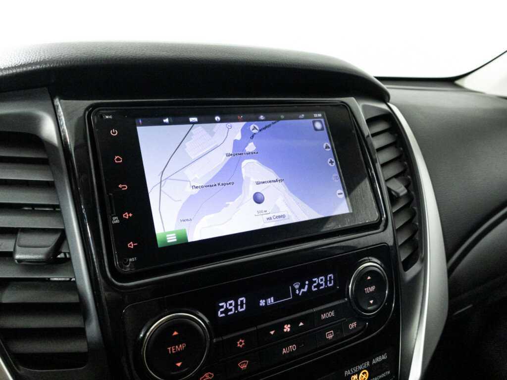 Mitsubishi Pajero Sport с пробегом — 2018 год. Фото: #15